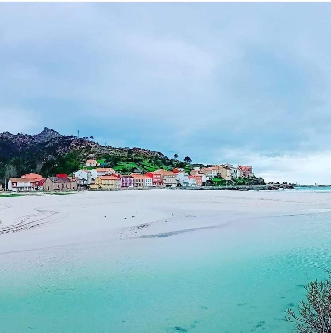 Fogar no mar O Pindo Exterior foto